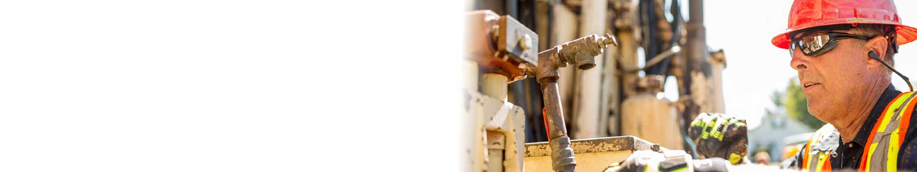 Men in the workfield